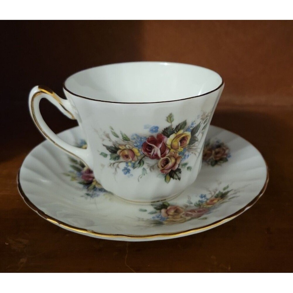 Vtg Royal Sutherland HM Fine Bone China Tea Cup & Saucer Multicolor Roses Teacup